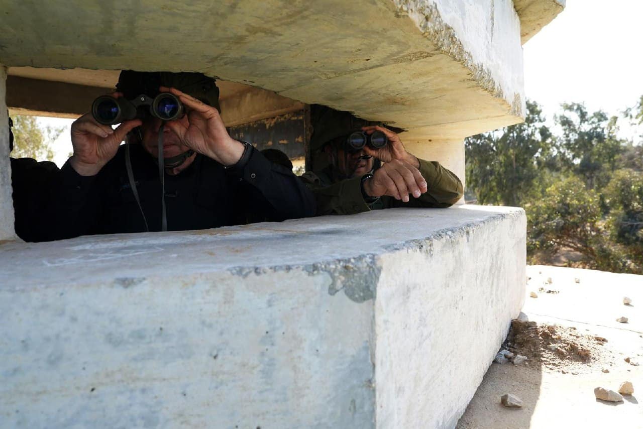 אריאל חרמוני, משרד הביטחון